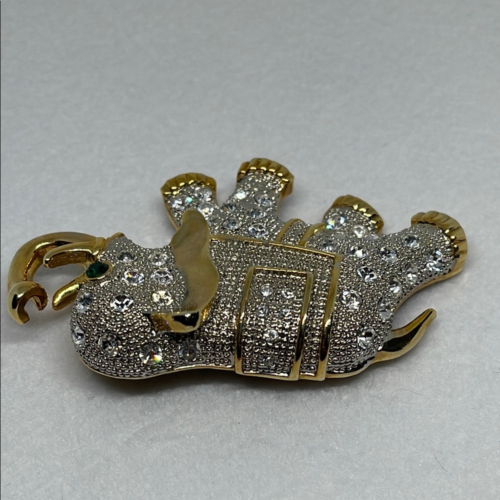 Exceptional Gold and Silver tone vintage large Elephant Brooch pin - Picture 9 of 13